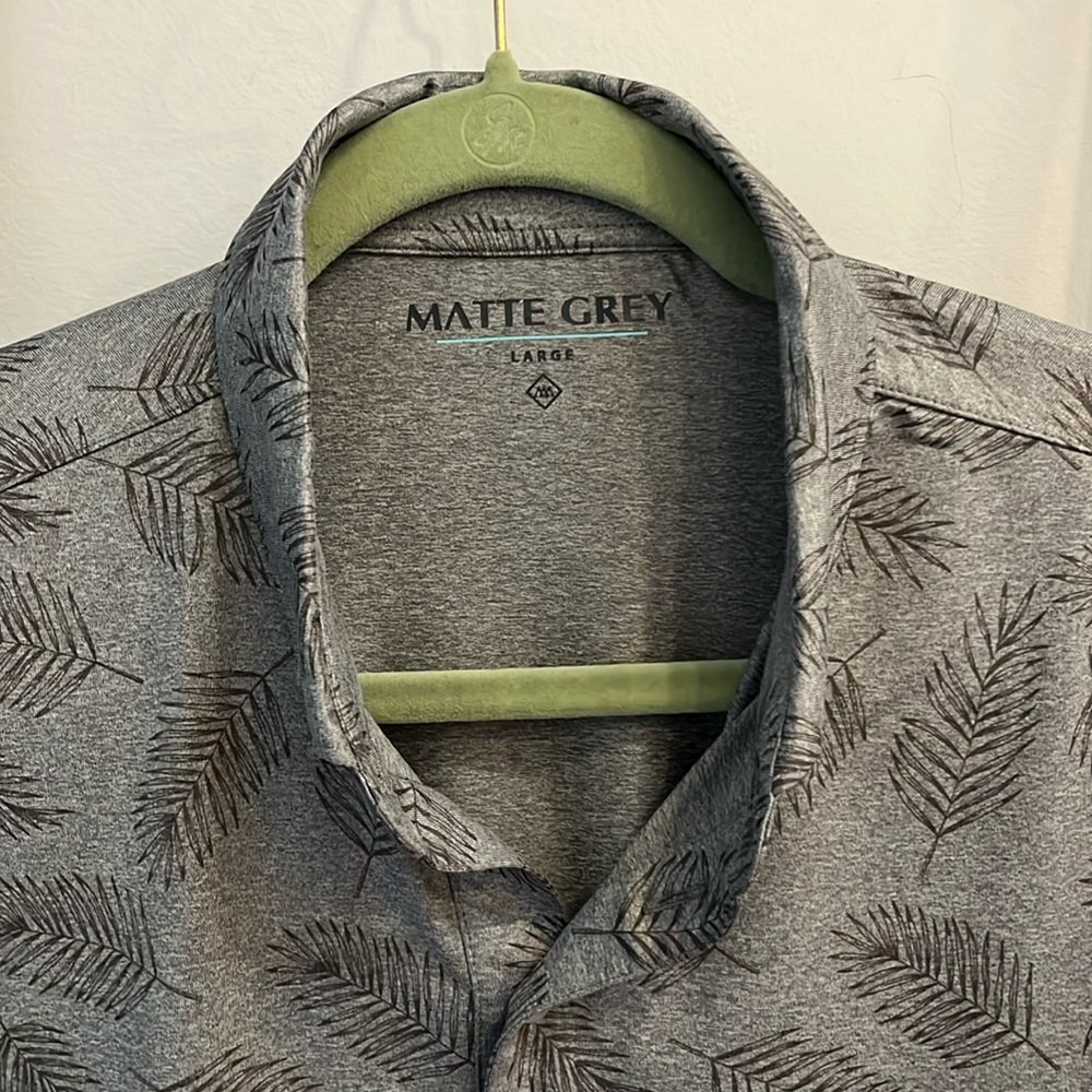 Matte Grey Floral Short Sleeve Polo Men Size L